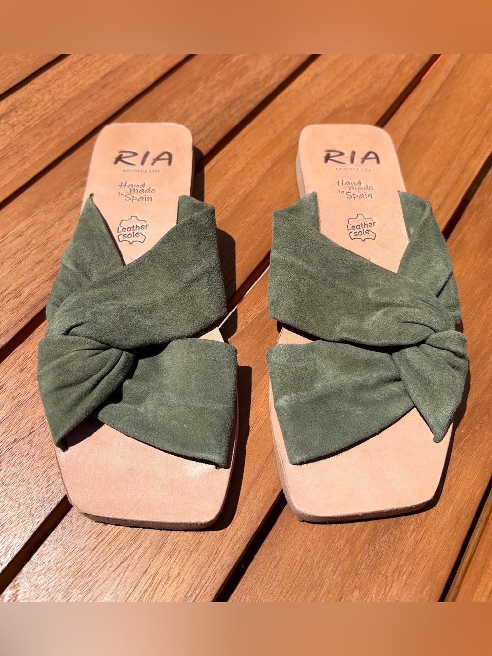 RIA Menorca Flat Sandals EU36 / US 6 Pine Green Suede